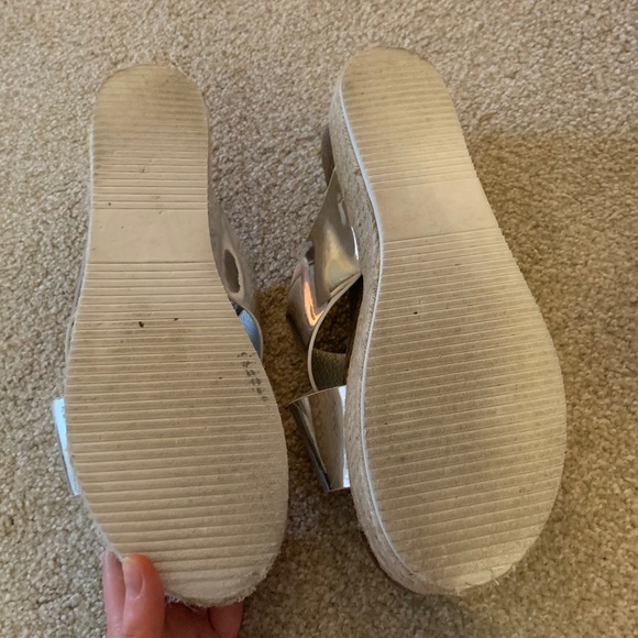 Steve Madden Sandals - Picture 3 of 4